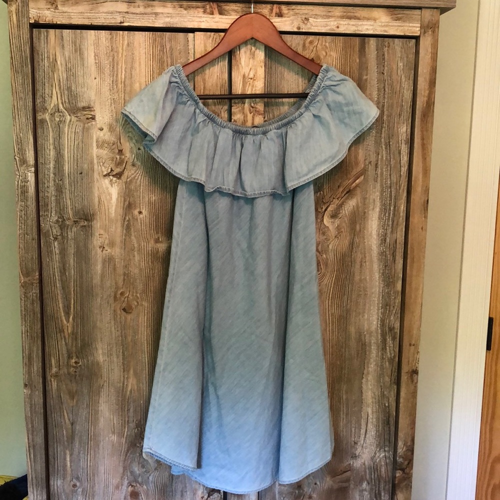 Express Jean dress size medium. Worn once or twice